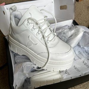 NWT Windsor Smith Platform Lux Leather Sneakers